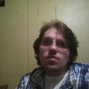 Meet your Posher, Derrek